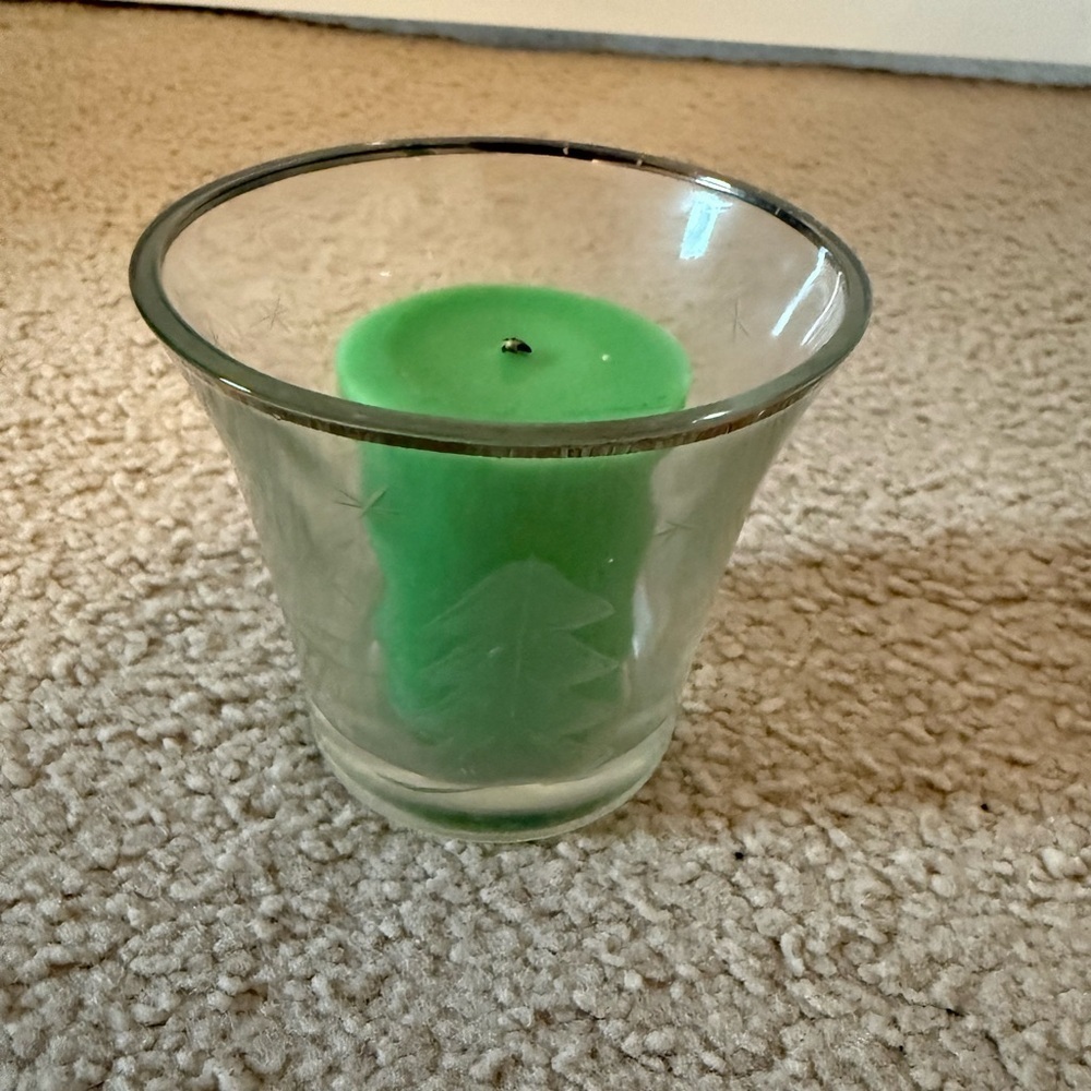 Clear Glass Candle Holder with Christmas Tree Design | Green Candle